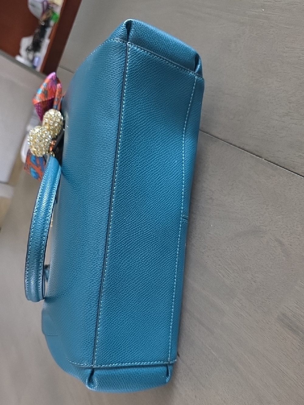 Treasures in Turquoise & Teal Mystery Box - Picture 16 of 16